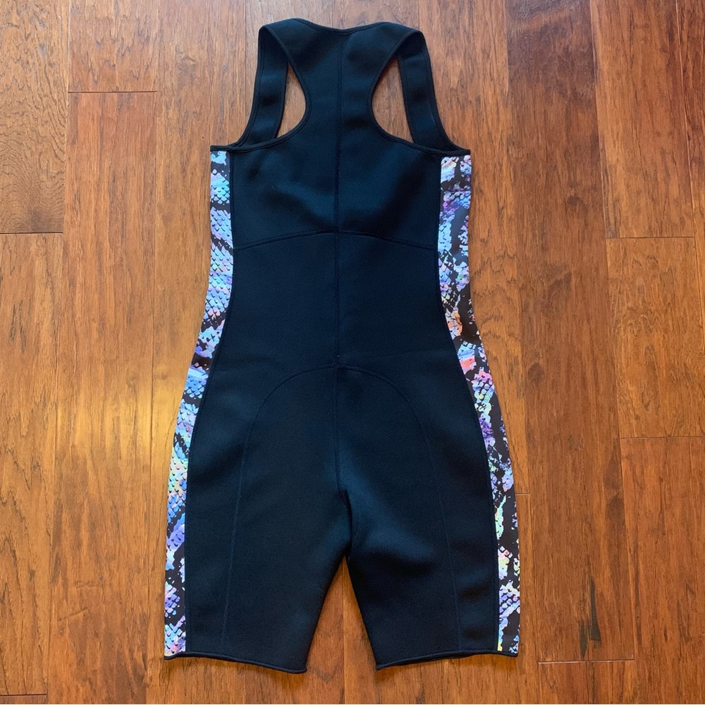 Sauna Suit Waist Trainer Black Rainbow Snake Print | Size M | NWOT - Picture 9 of 9